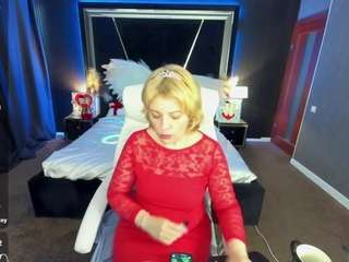 le modèle amaranightss est en webcam porno dans un show sur le site camsoda, il possède les tags suivants: anal toys,athletic,big tits,blonde hair,blowjob,cum in pussy,cum on pussy,doggy style,fingering,mature,middle aged,no drinking,sex toys,hd,milf