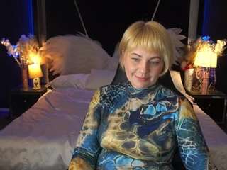 AmaraNightss live cam preview
