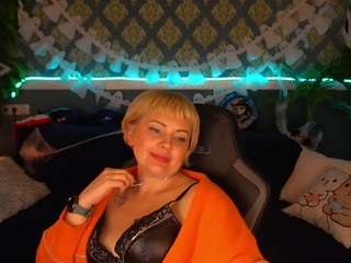 AmaraNightss live cam preview