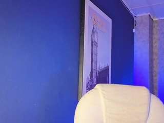 antonellaluxx webcam