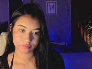 antonellaluxx webcam