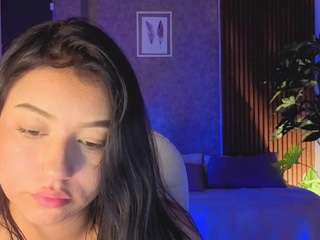 antonellaluxx webcam