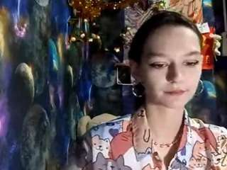 chandrateresi live cam profile