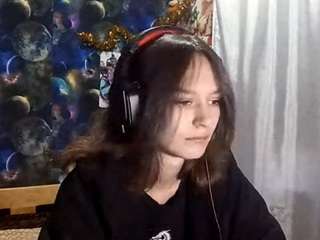 chandrateresi's CamSoda show and profile