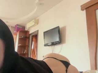 le modèle clotildetelep est en webcam porno dans un show sur le site camsoda, il possède les tags suivants: athletic,striptease,bikini,solo,solo show,spank,squirter,strapon,strip,tattoos,pussy,tease,teen 18,tiny tits,tittyfuck,twerk,wet,young adult,sexy,skinny