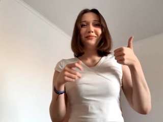 Live webcam model dulcemceirath on Soda Cams