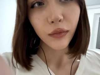 Live webcam model dulcemceirath on Soda Cams