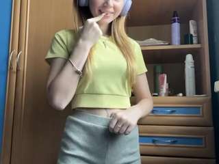 Live webcam model jinhammatt on Soda Cams