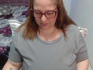 kataleyamilf69 Live Webcam on CamSoda