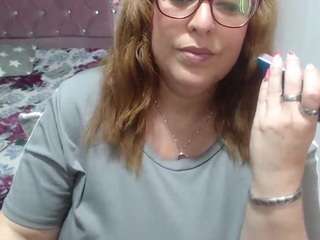 kataleyamilf69 Live Webcam on CamSoda