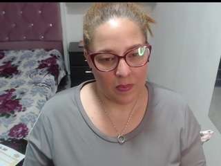 kataleyamilf69 Live Webcam on CamSoda