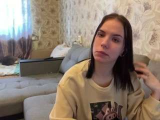 Live webcam model kittykallestad on Soda Cams