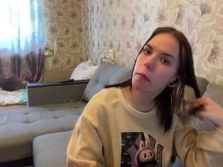 Live webcam model kittykallestad on Soda Cams