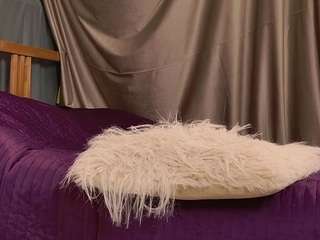 lunavira Live Webcam on CamSoda