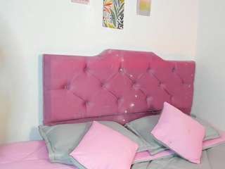 Live webcam model miaxcarter on Soda Cams