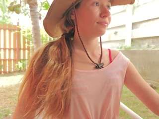 naturallyelly webcam