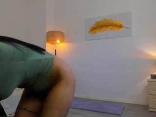 NicolleLexxy