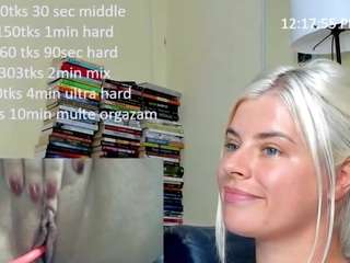 queenofthenighttt live webcam show