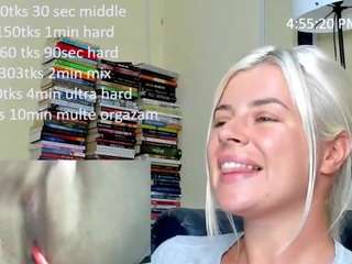 queenofthenighttt live webcam show
