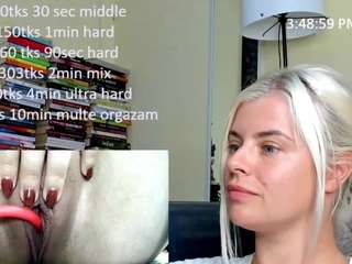 queenofthenighttt live webcam show