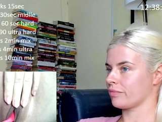 queenofthenighttt live cam preview
