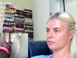 queenofthenighttt live cam preview