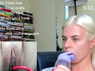 queenofthenighttt live cam preview