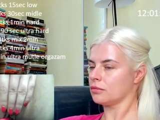 queenofthenighttt live cam preview