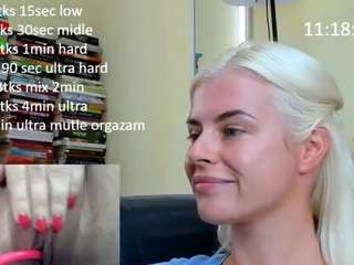 queenofthenighttt live cam preview