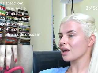 queenofthenighttt live cam preview