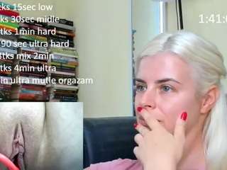 queenofthenighttt live cam preview