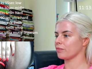 queenofthenighttt live cam preview