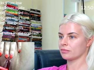 queenofthenighttt live cam preview