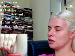 queenofthenighttt live cam preview