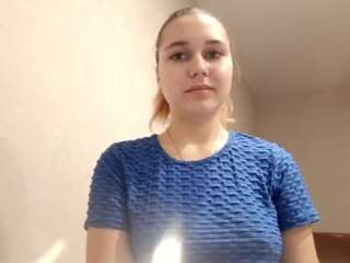 le modèle sabinablaese est en webcam porno dans un show sur le site camsoda, il possède les tags suivants: ahegao,shaved pussy,handjob,horny,lesbian,lingerie,mature,no drinking,no smoking,public,sexy,skinny,amateur,small tits,spank,spanking,striptease,tease,teen 18,upskirt