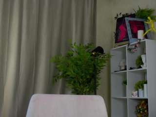 Live webcam model suellenschoonover on Soda Cams