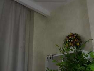 suellenschoonove... Live Webcam on CamSoda