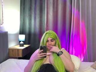 valevaweheart's CamSoda show and profile