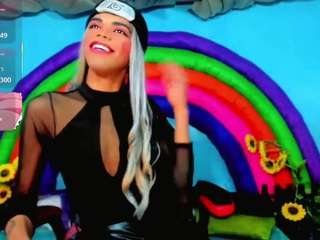 andrea-pop Live Webcam on CamSoda