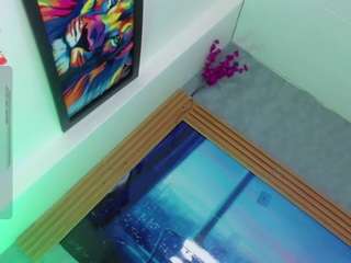 andrea-pop Sex Cam Show