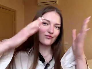 bernicegryniuk Live Webcam on CamSoda