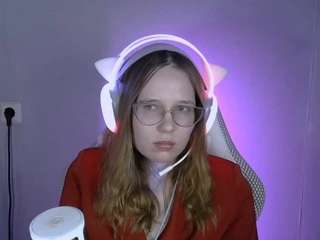 danniellecerdan's CamSoda show and profile