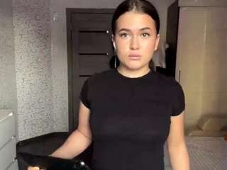 Live webcam model leannefonsecn on Soda Cams