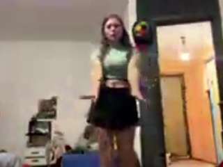 Live webcam model merilynwysong on Soda Cams