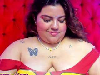 Live webcam model sunnyyhoney on Soda Cams