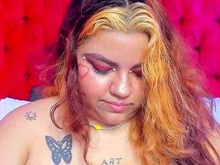 sunnyyhoney live webcam show