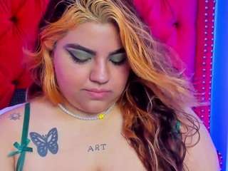 sunnyyhoney live webcam show