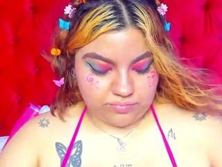 sunnyyhoney Live Webcam on CamSoda