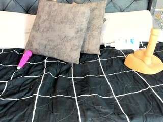 valentinadesire Live Webcam on CamSoda