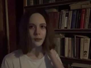 Live webcam model yasminesulyma on Soda Cams